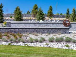 Looking Glass Monument